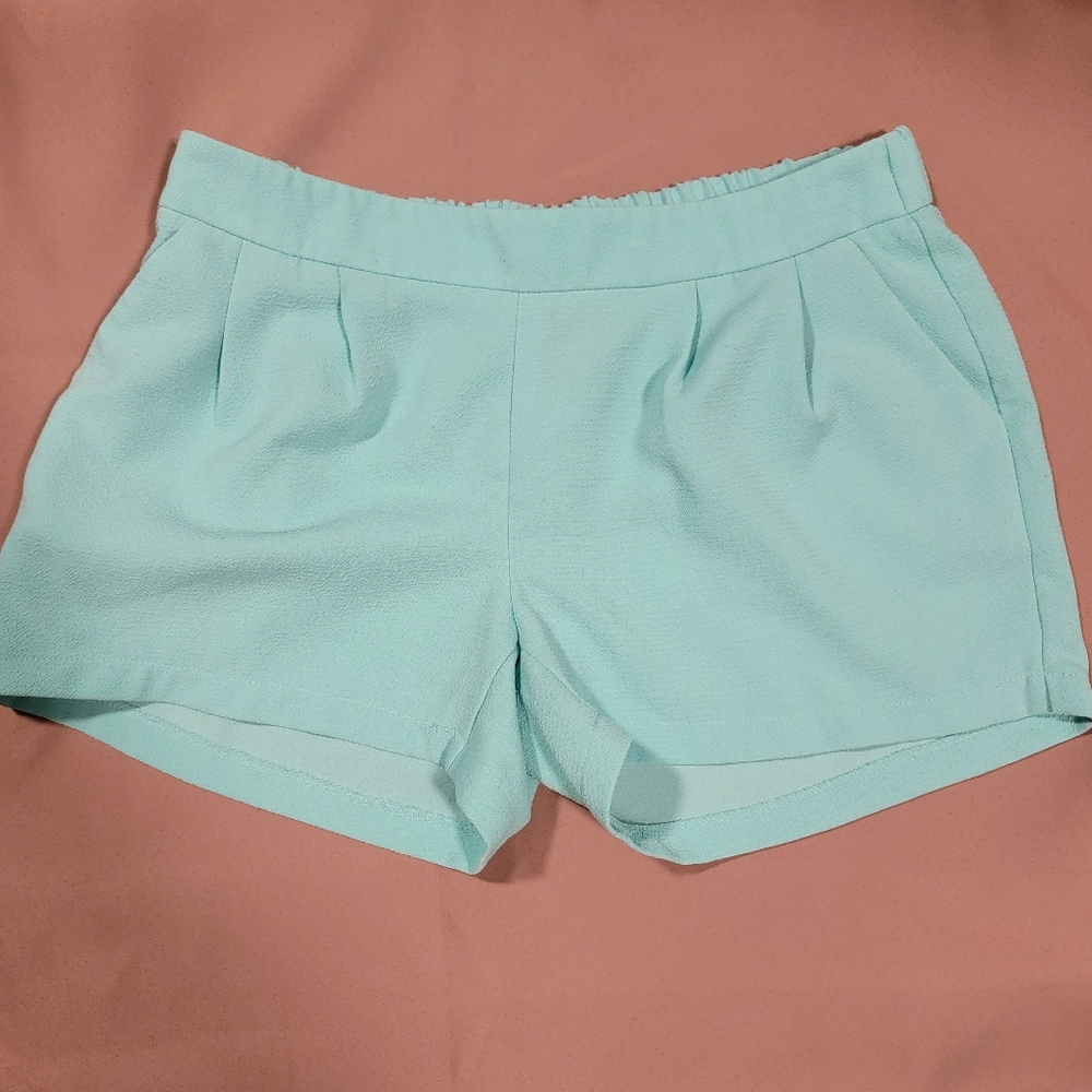 Mint pocket shorts - Picture 1 of 3